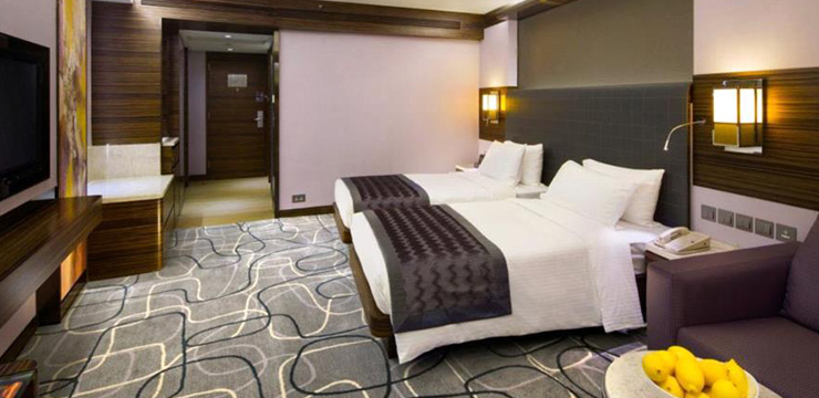 New World Millennium Hong Kong Hotel